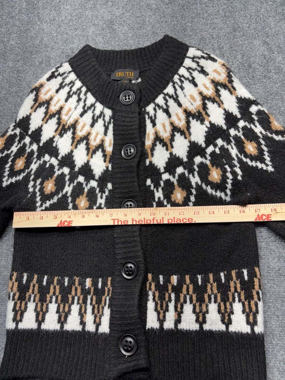 Truth by Republic Fair Isle Button Front Cardigan Sweater Size Small petite - Picture 6 of 13